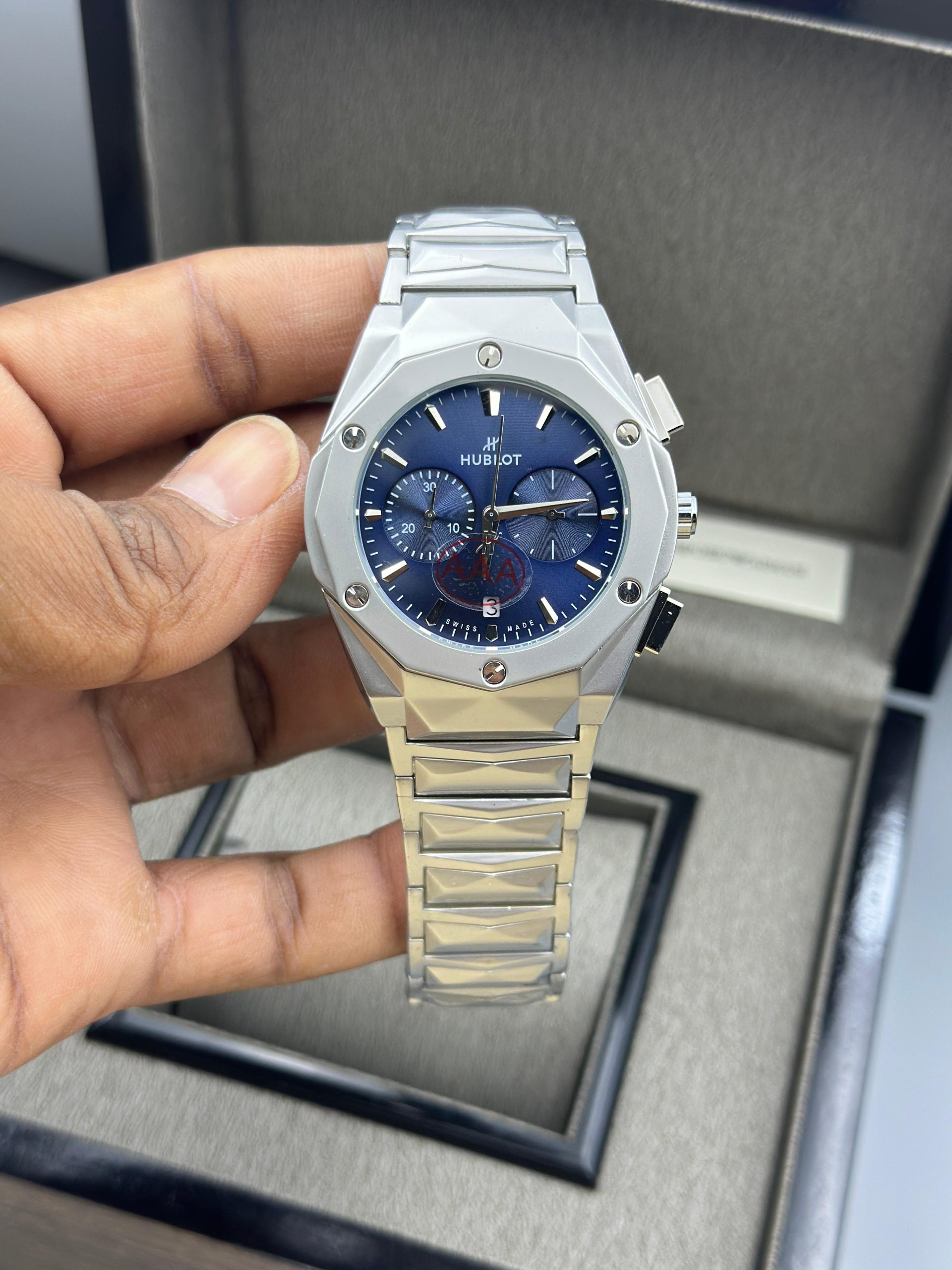 first copy hublot men’s luxury chronograph watch (3) first copy hublot men’s luxury chronograph watch (3)