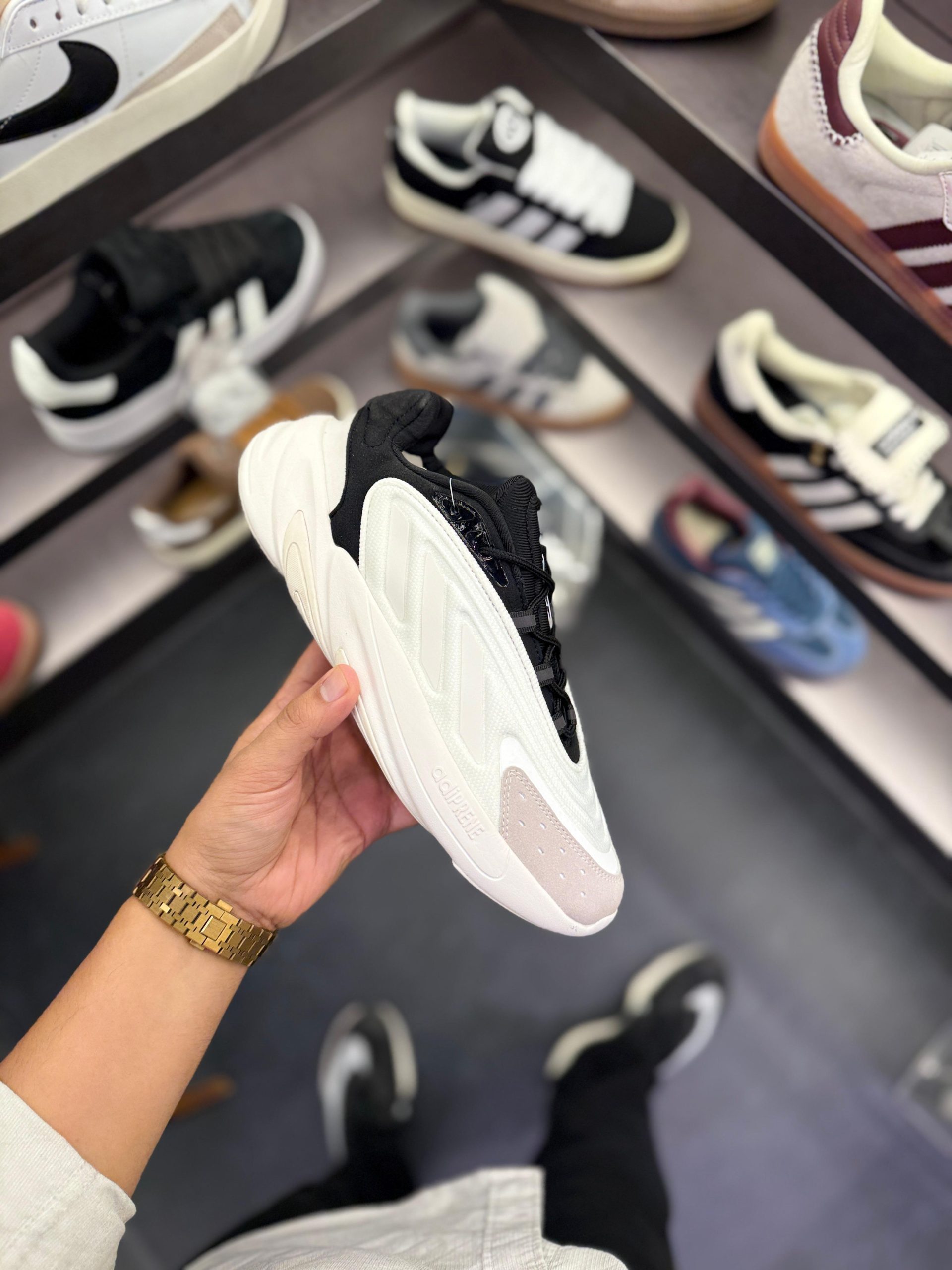 first copy adidas originals ozella white black (1) first copy adidas originals ozella white black (1)