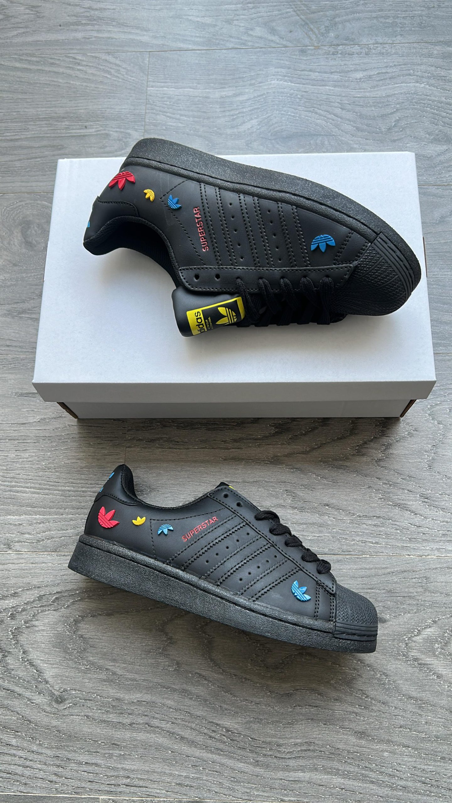 first copy adidas superstar sneakers (5) first copy adidas superstar sneakers (5)