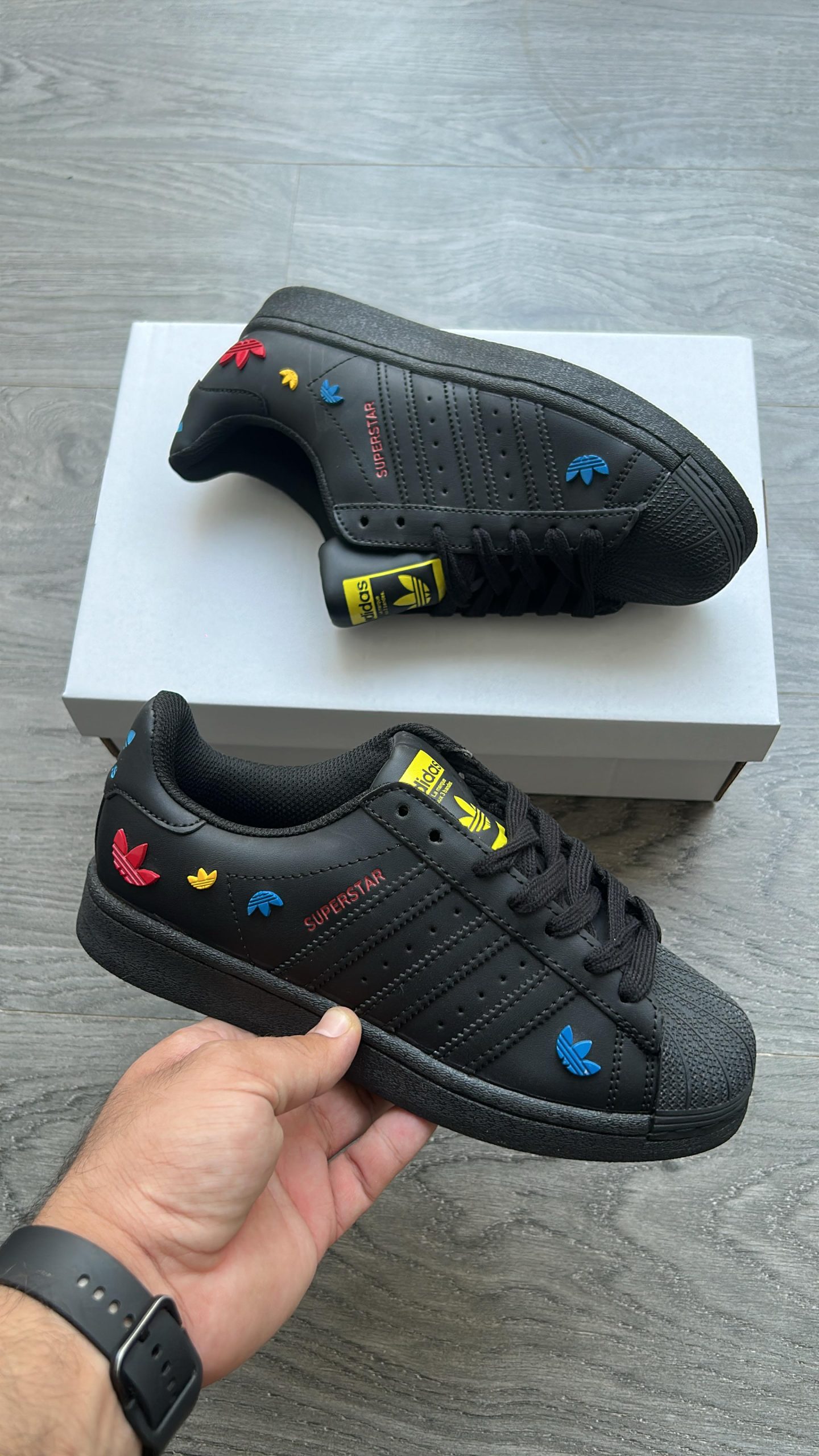 first copy adidas superstar sneakers (6) first copy adidas superstar sneakers (6)