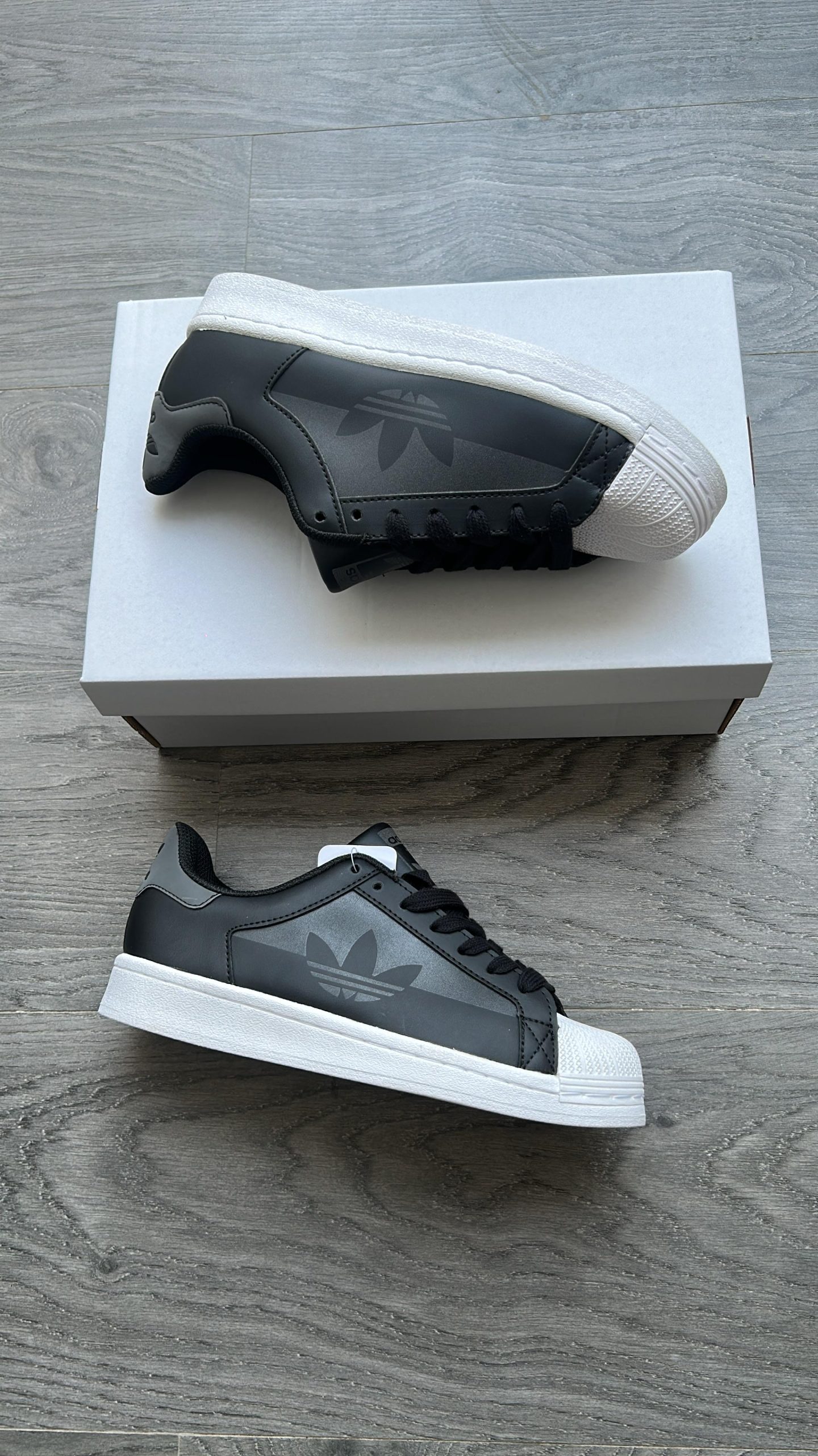 first copy adidas superstar sneakers (7) first copy adidas superstar sneakers (7)