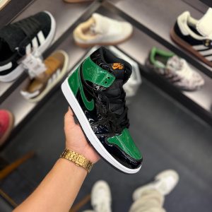 Home first copy air jordan retro 1 mid miami premium quality sneakers (2)