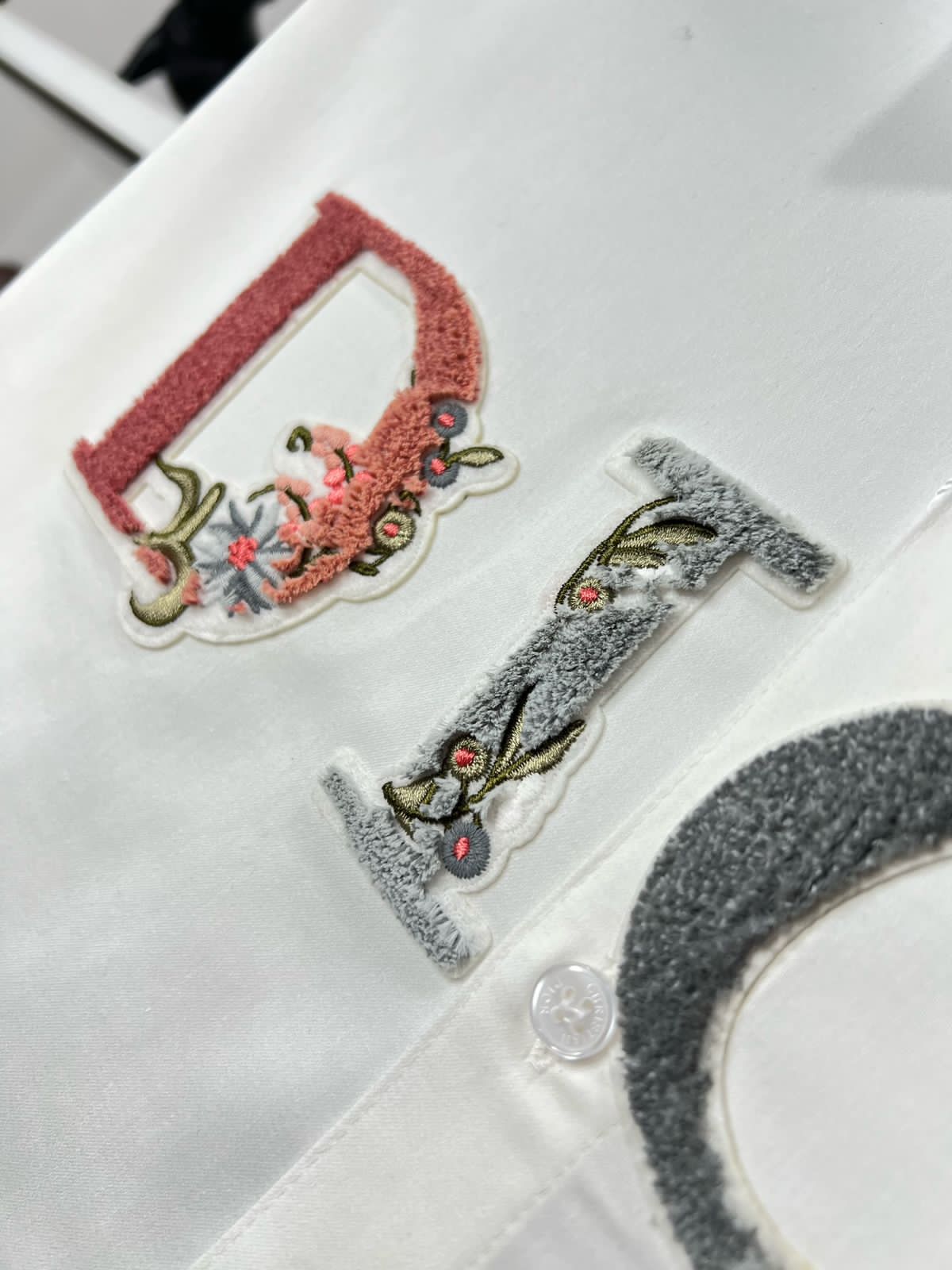first copy christian dior full sleeve shirt (15) first copy christian dior full sleeve shirt (15)