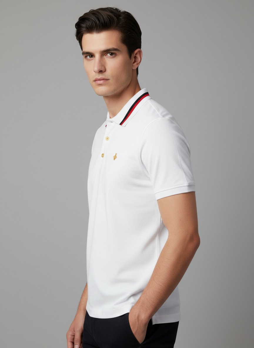 first copy gucci bee logo white t shirt for men (4) first copy gucci bee logo white t shirt for men (4)