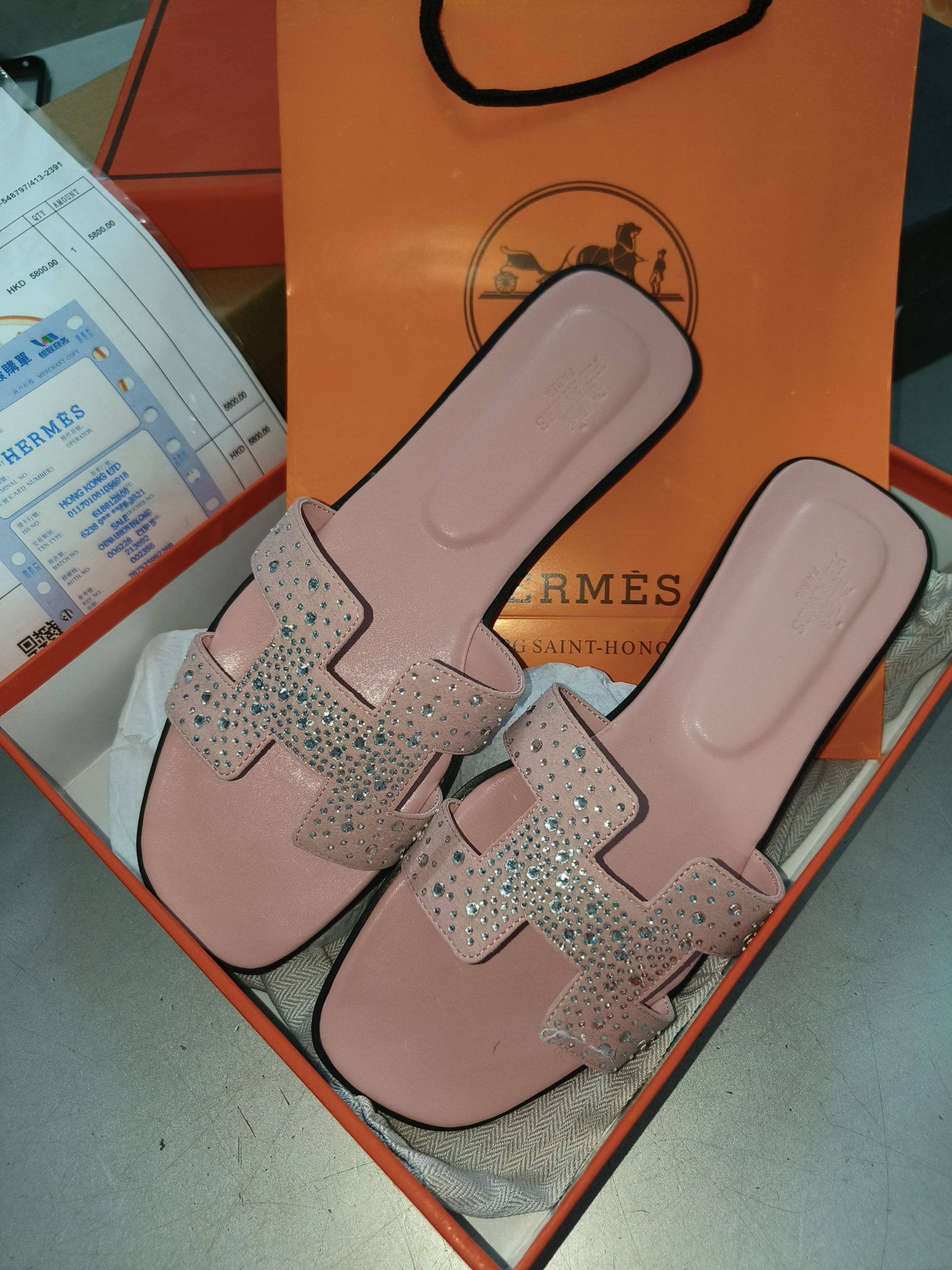 first copy hermes pink drill diamonds – luxury elegance in every detail first copy hermes pink drill diamonds – luxury elegance in every detail