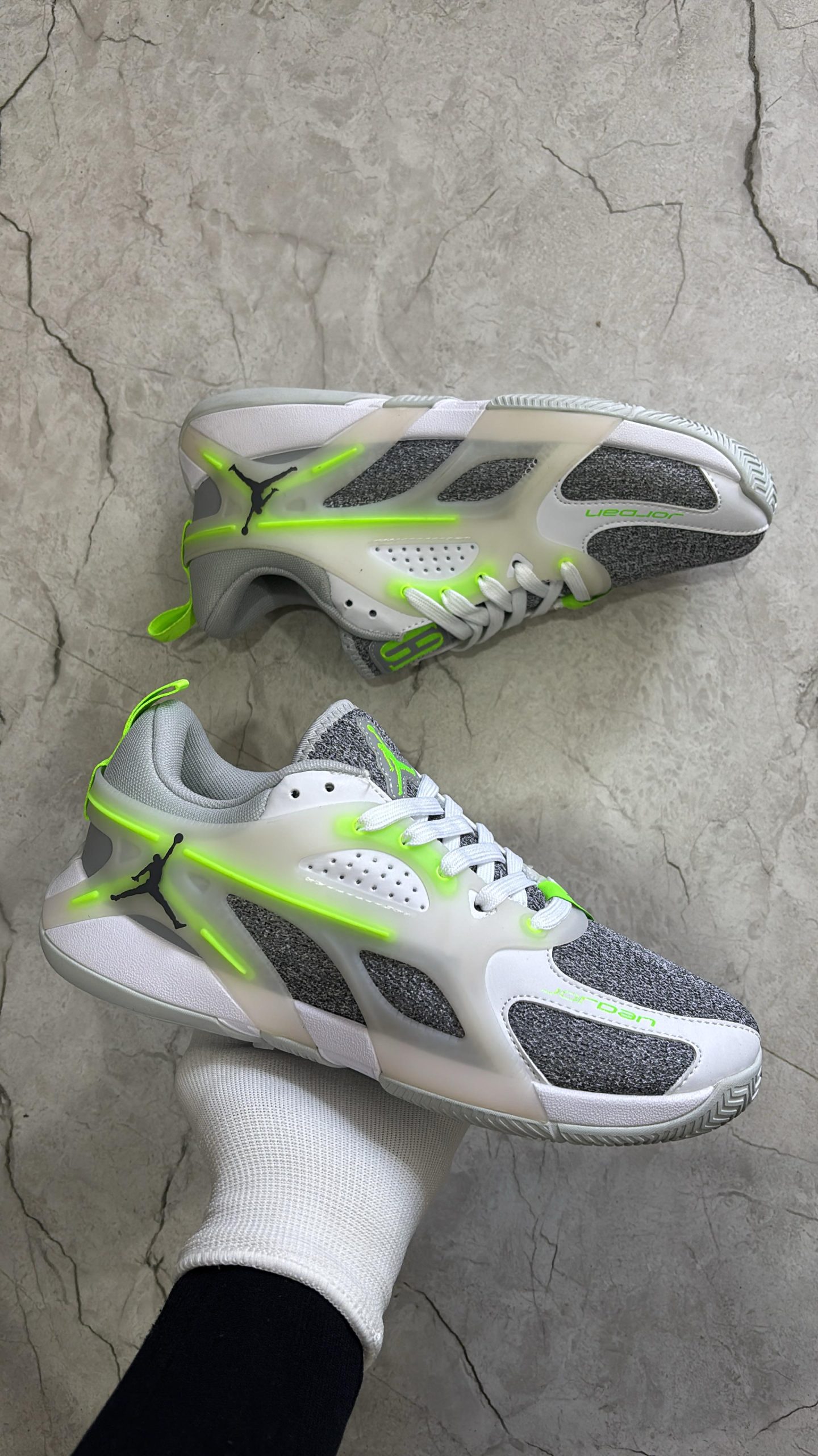 first copy jordan heir basketball shoes (2) first copy jordan heir basketball shoes (2)