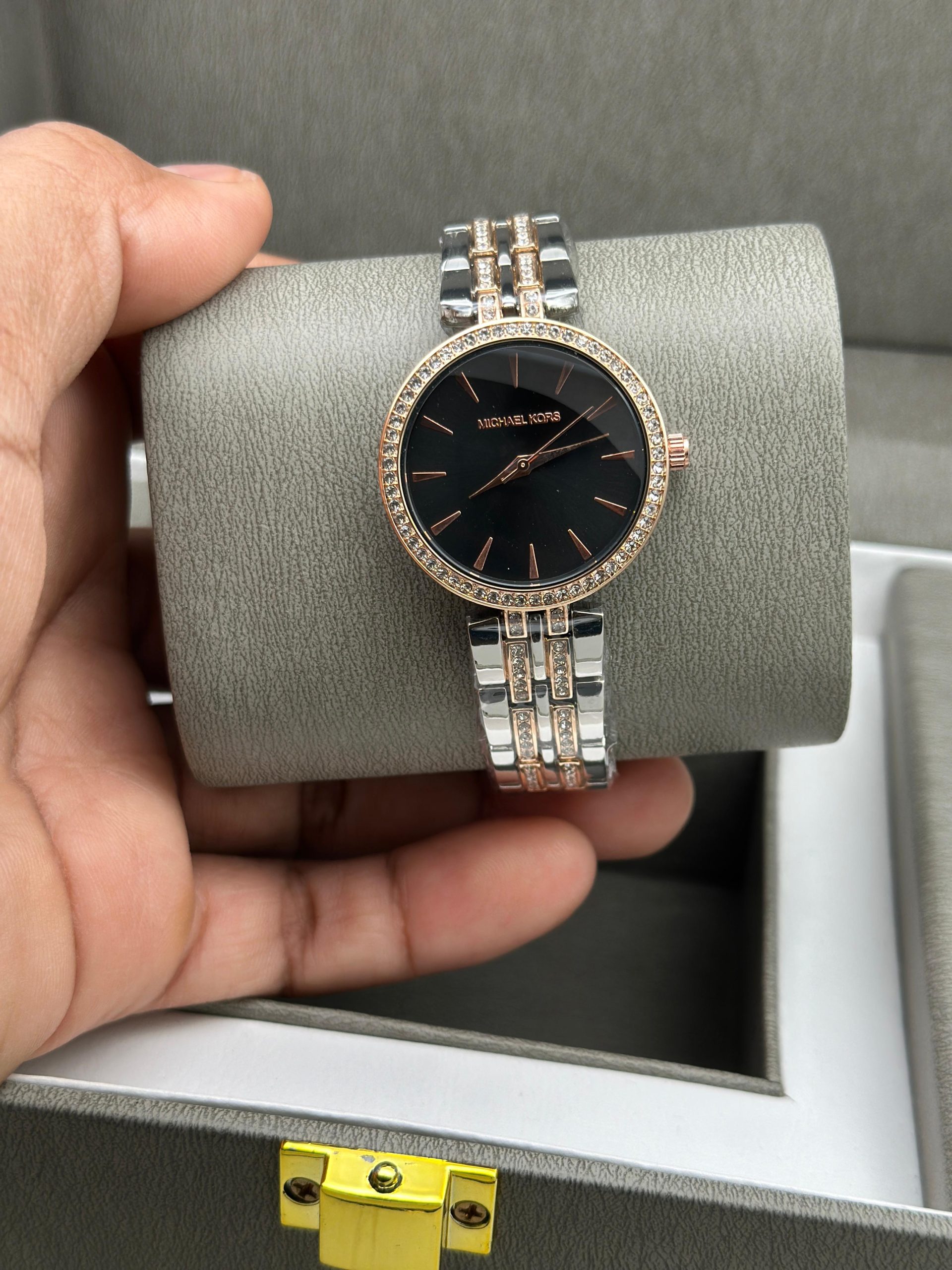 first copy michael kors ladies watch (4) first copy michael kors ladies watch (4)