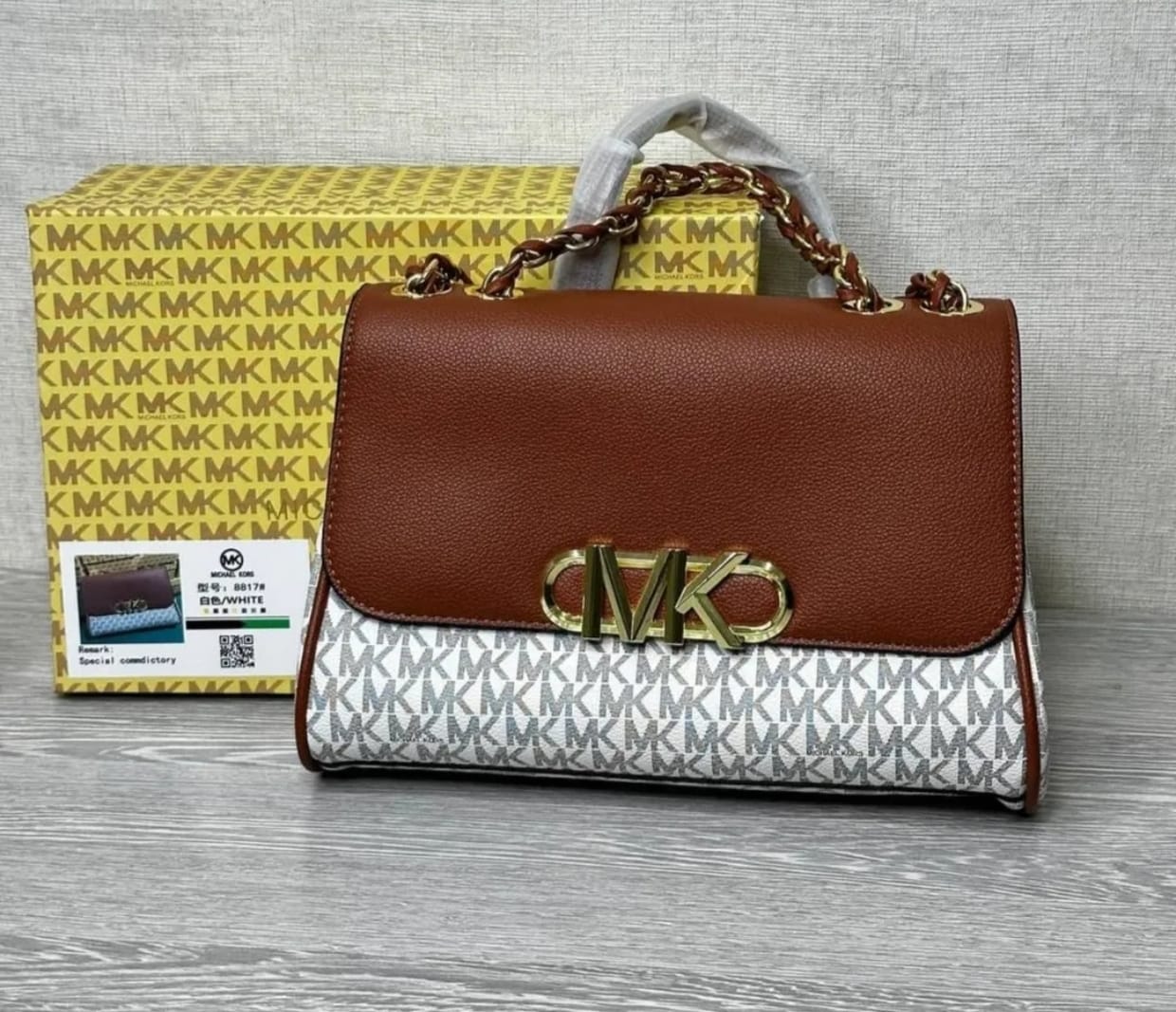 first copy michael kors parker large leather shoulder bag (2) first copy michael kors parker large leather shoulder bag (2)