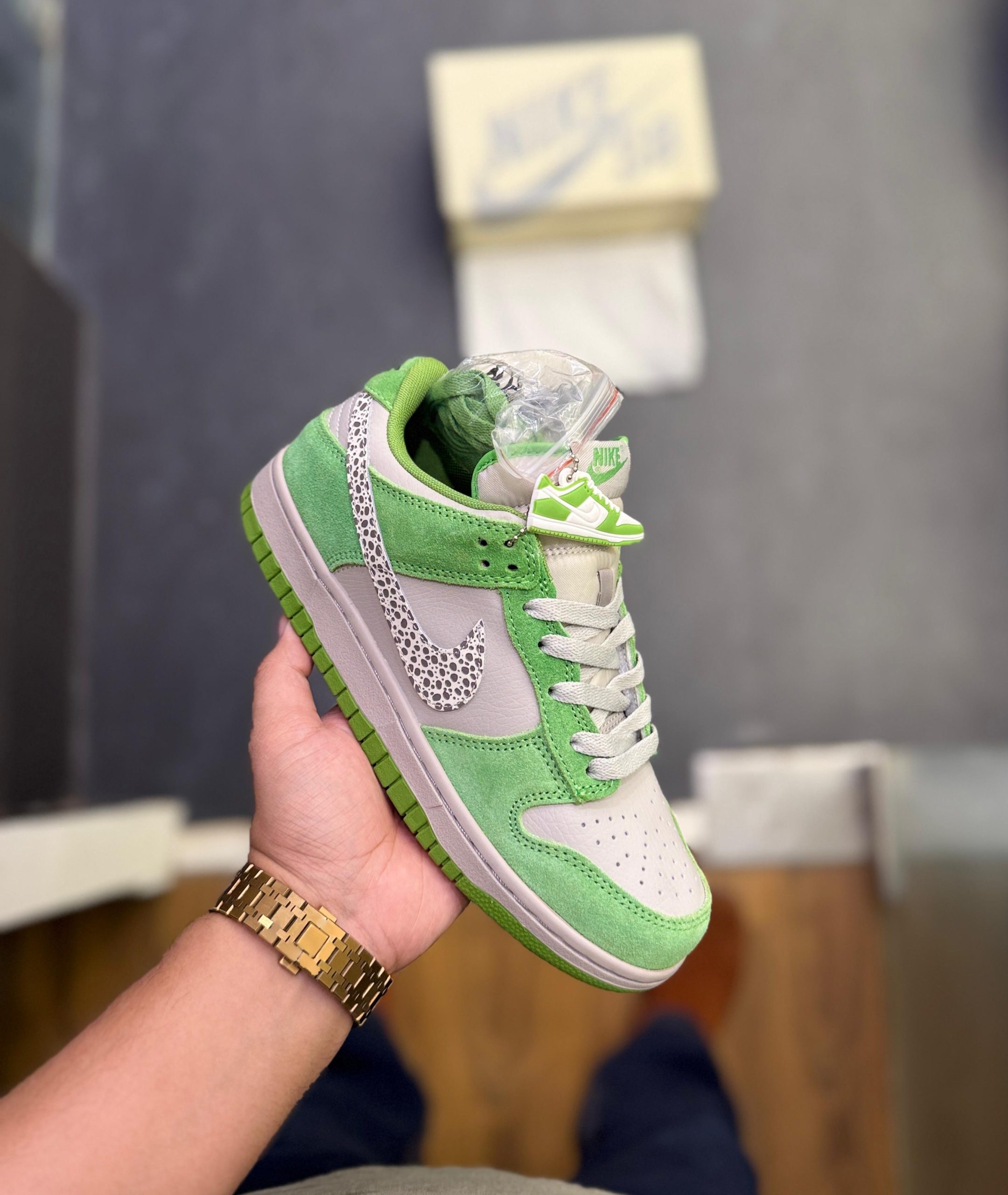 first copy nike sb dunk chlorophyll 2025 – premium streetwear skate sneakers (4) first copy nike sb dunk chlorophyll 2025 – premium streetwear skate sneakers (4)