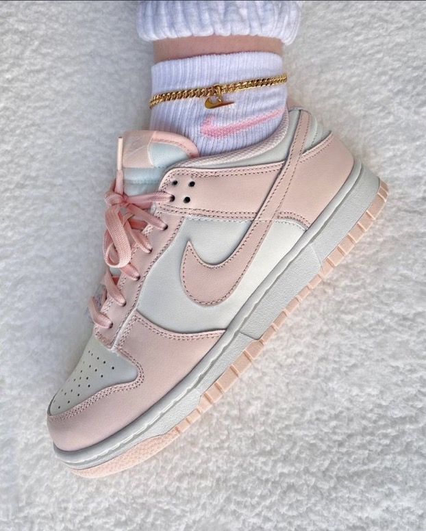 first copy nike sb dunk low “orange pearl” premium quality sneakers (2) first copy nike sb dunk low “orange pearl” premium quality sneakers (2)
