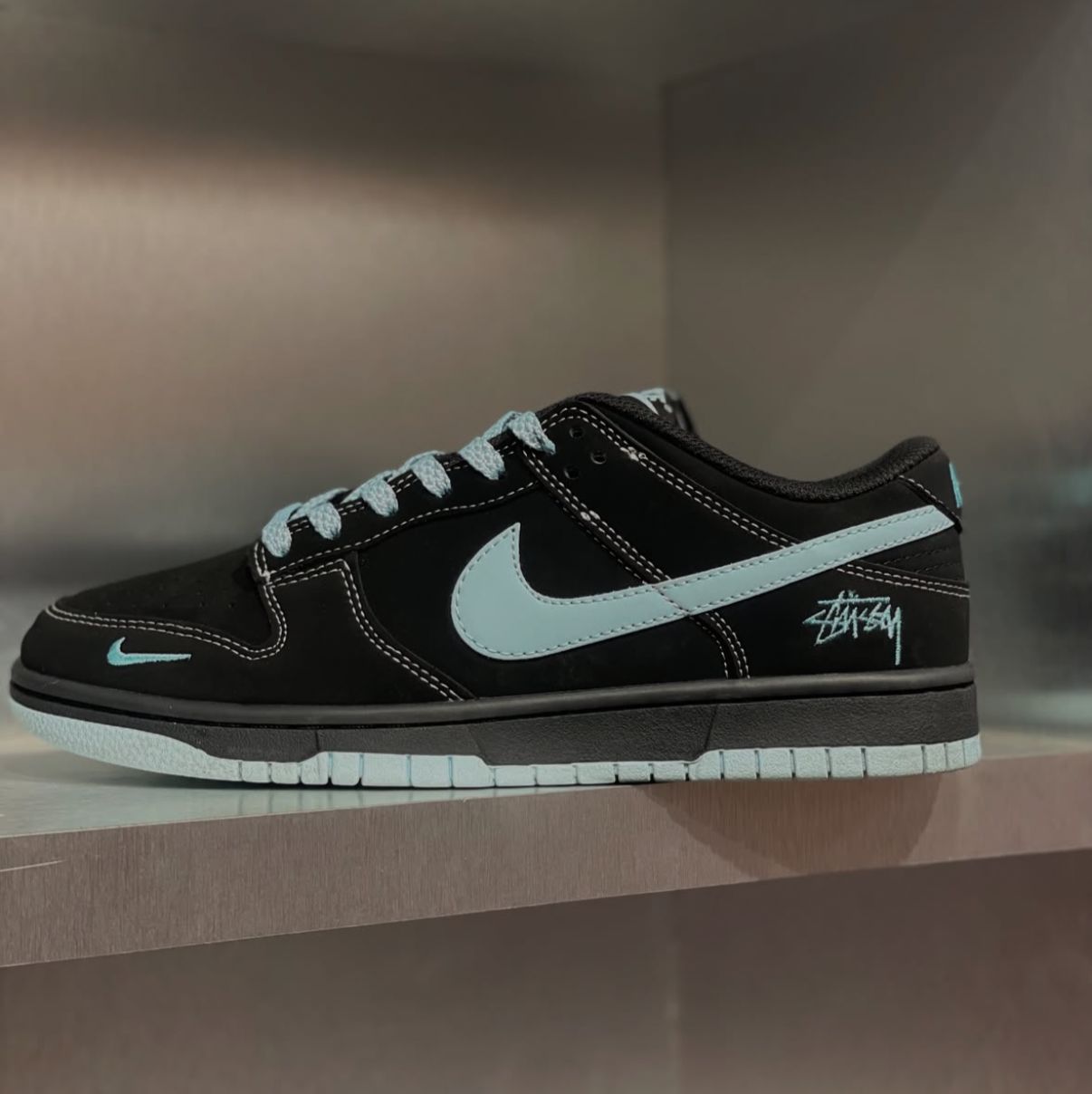 first copy nike sb dunk stussy black white 2025 (3) first copy nike sb dunk stussy black white 2025 (3)