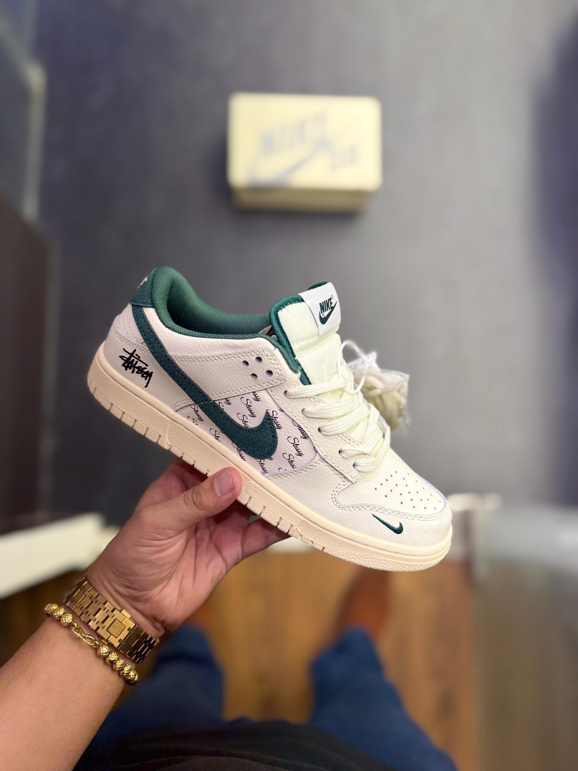 first copy nike sb dunk stussy white green 2025 (3) first copy nike sb dunk stussy white green 2025 (3)