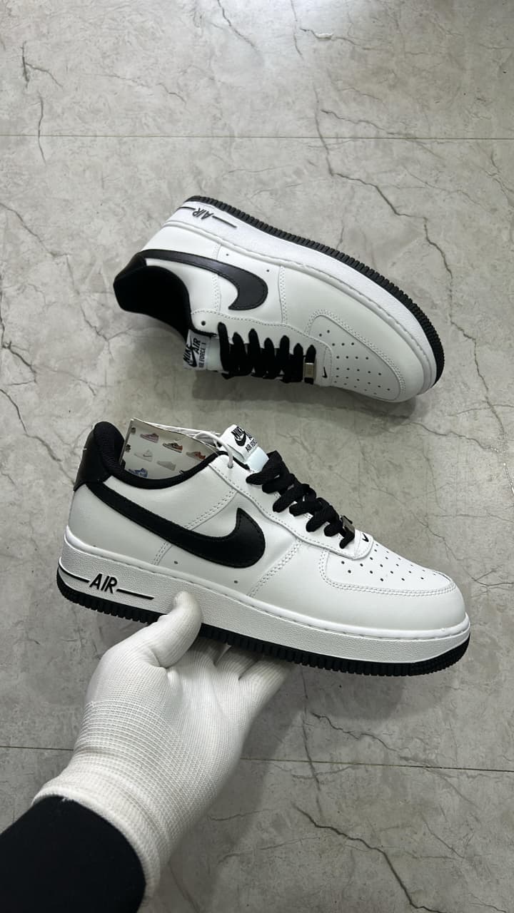 nike air force originals white with black sole (2) nike air force originals white with black sole (2)
