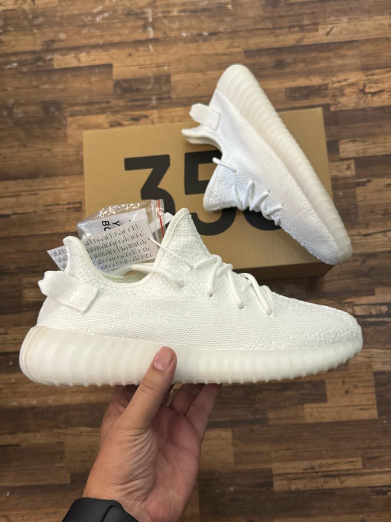 first copy adidas yeezy 350 sneakers (5) first copy adidas yeezy 350 sneakers (5)