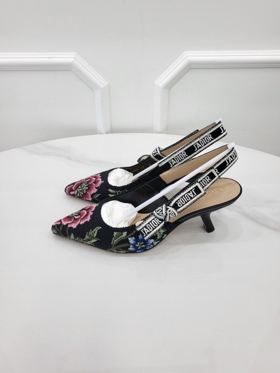 first copy christian dior slingback heels (6) first copy christian dior slingback heels (6)
