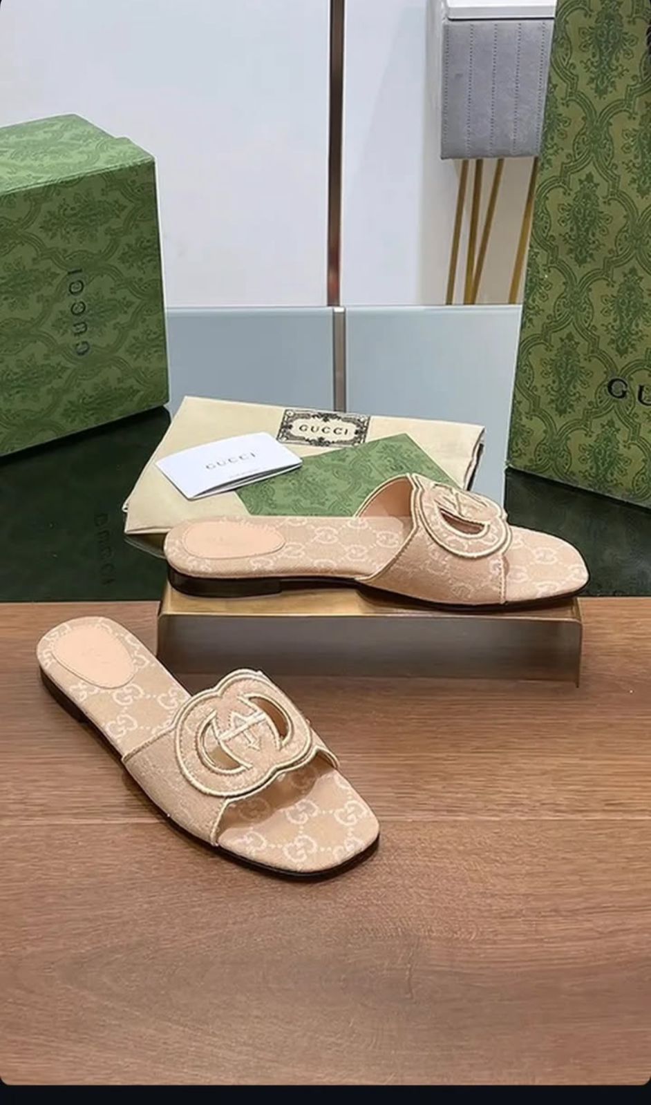 first copy gucci flats with original box & handbag (1) first copy gucci flats with original box & handbag (1)