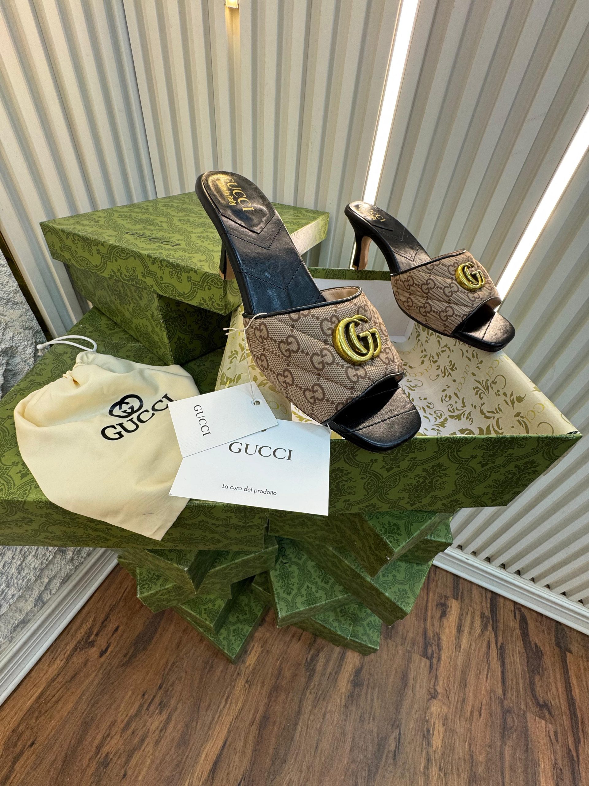 first copy gucci heel (2) first copy gucci heel (2)