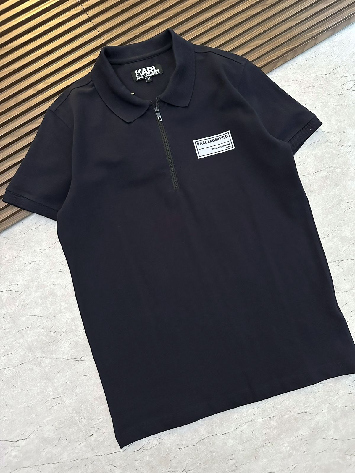first copy karl exclusive zipper polo (14) first copy karl exclusive zipper polo (14)