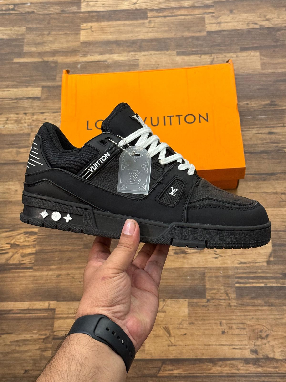 first copy louis vuitton trainer sneakers (3) first copy louis vuitton trainer sneakers (3)