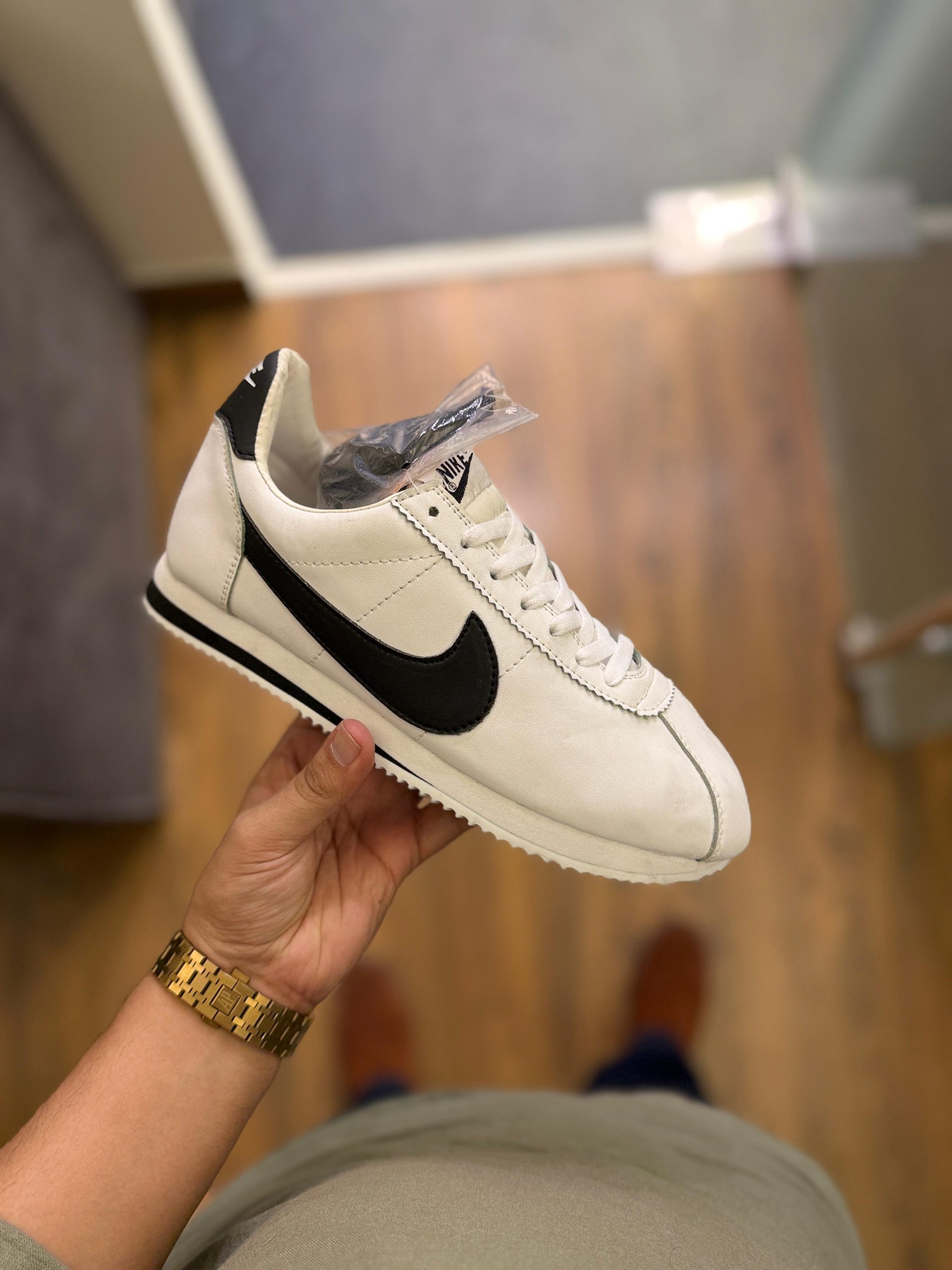 first copy nike cortez white black (3) first copy nike cortez white black (3)