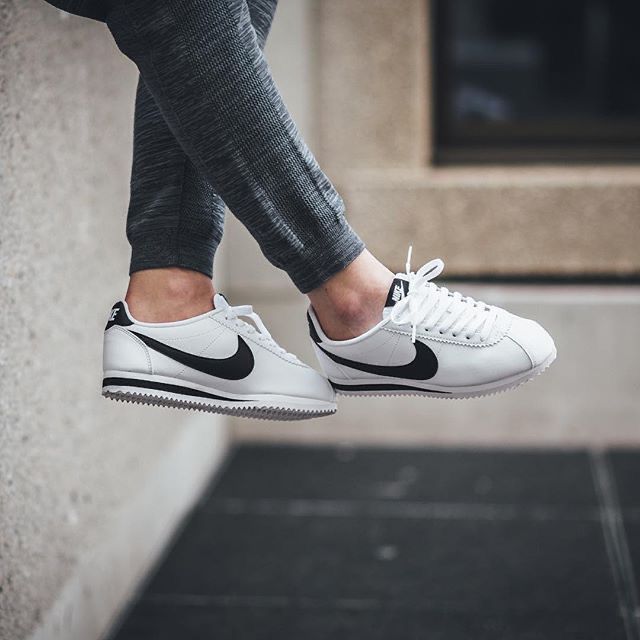 first copy nike cortez white black (4) first copy nike cortez white black (4)