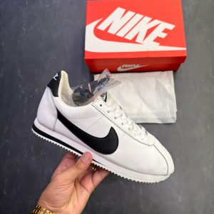 first copy nike cortez white black (7)