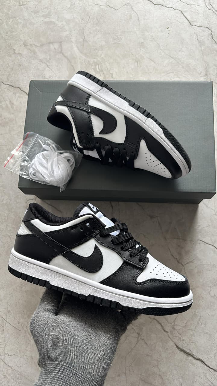 first copy nike sb dunk panda for girls shoe (2) first copy nike sb dunk panda for girls shoe (2)