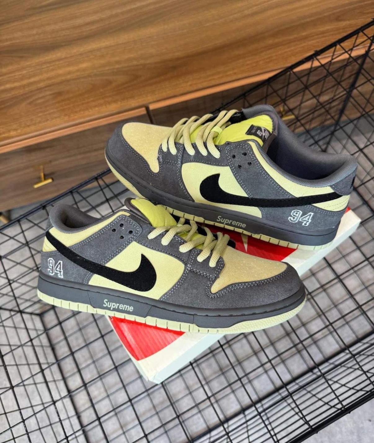 first copy nike sb dunk supreme 94 camper green 2025 (5) first copy nike sb dunk supreme 94 camper green 2025 (5)