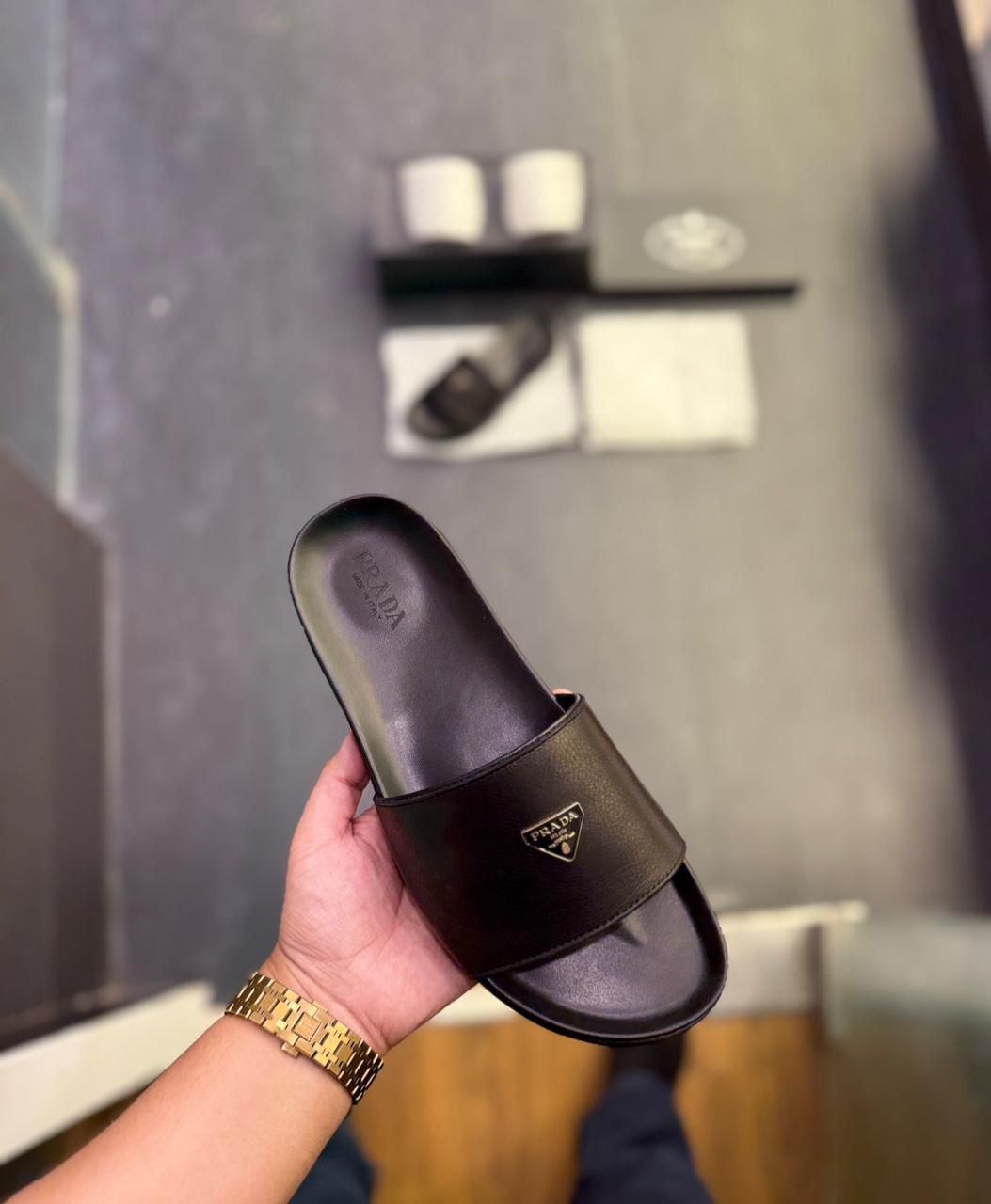 first copy prada leather slides (1) first copy prada leather slides (1)