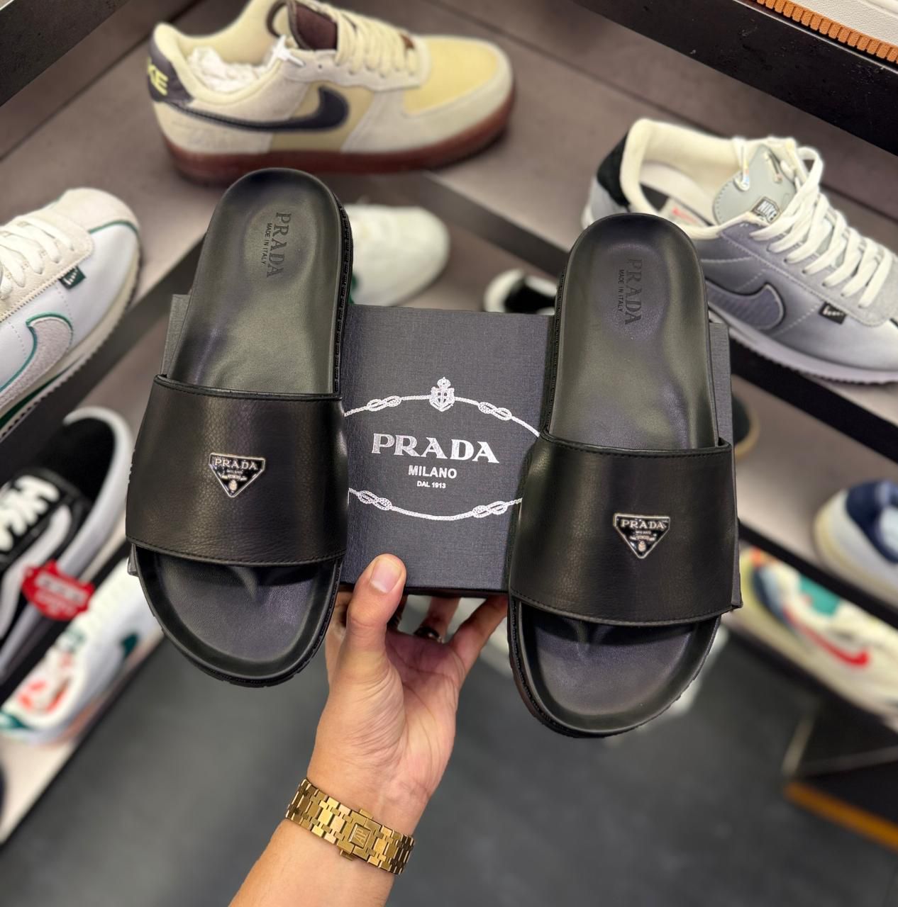 first copy prada leather slides (2) first copy prada leather slides (2)