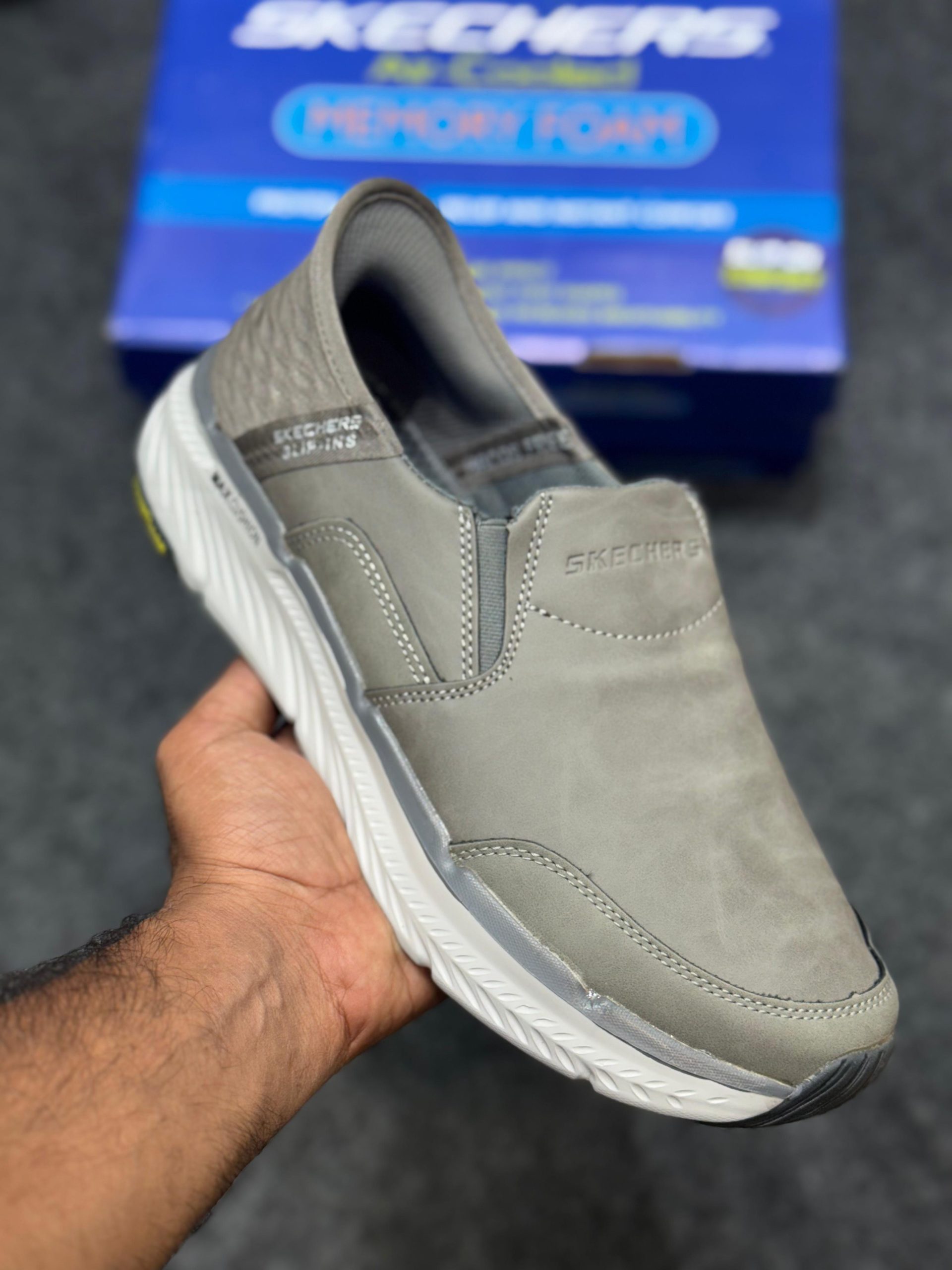 first copy skechers max cushion slip in sneakers (1) first copy skechers max cushion slip in sneakers (1)