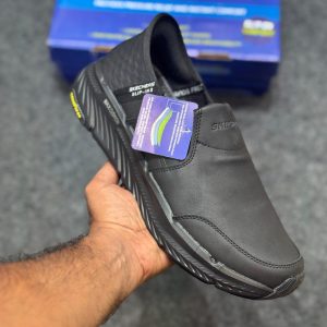 Home first copy skechers max cushion slip in sneakers (3)