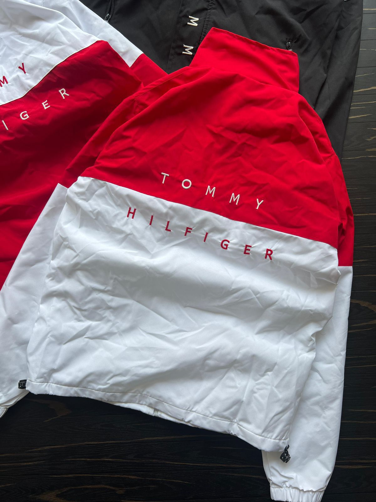 first copy tommy windshitter 2025 (4) first copy tommy windshitter 2025 (4)