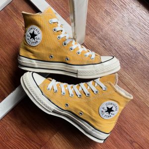 first copy converse chuck 70 mid yellow (1)