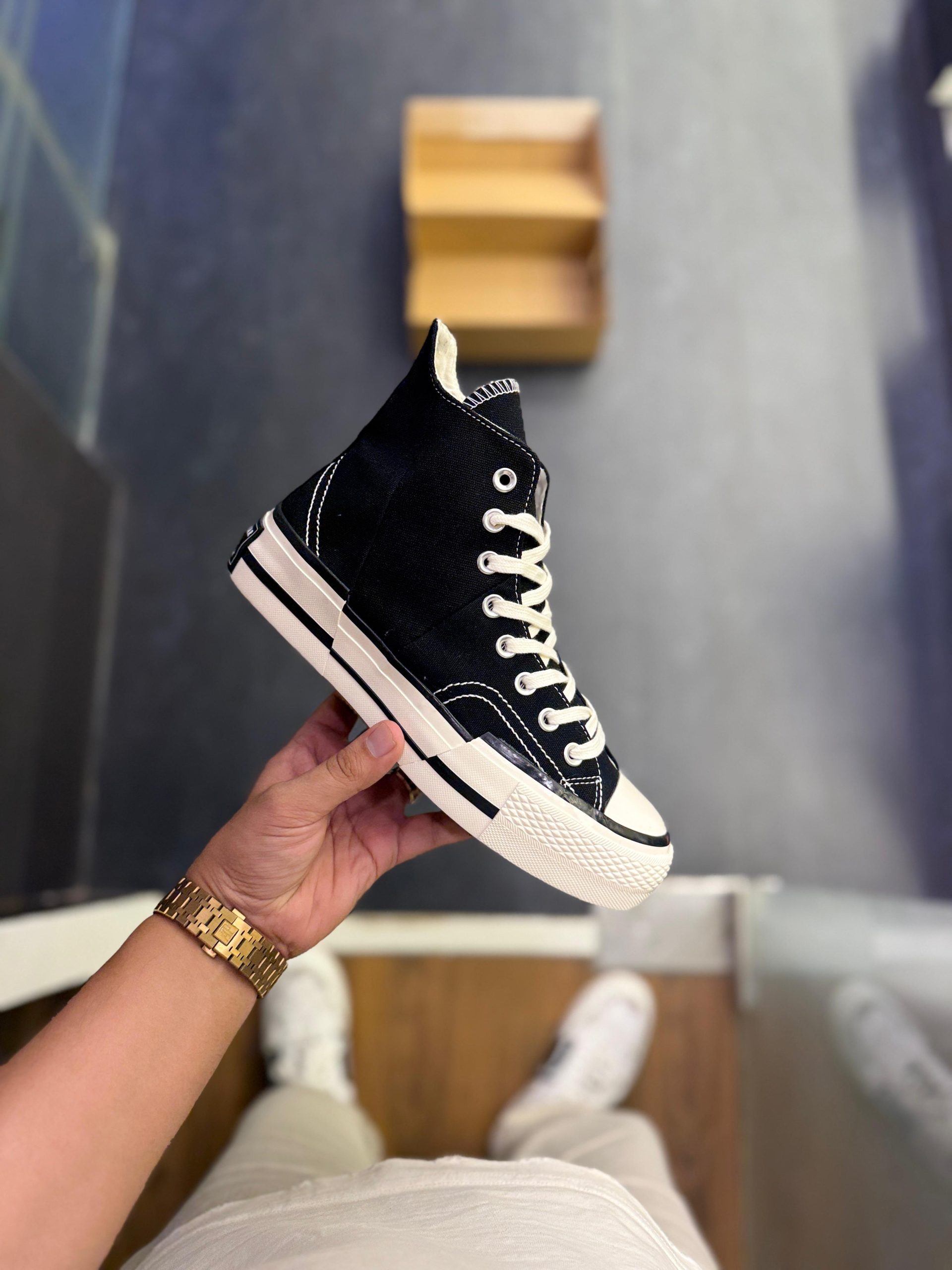 first copy converse chuck mid plus black white (5) first copy converse chuck mid plus black white (5)