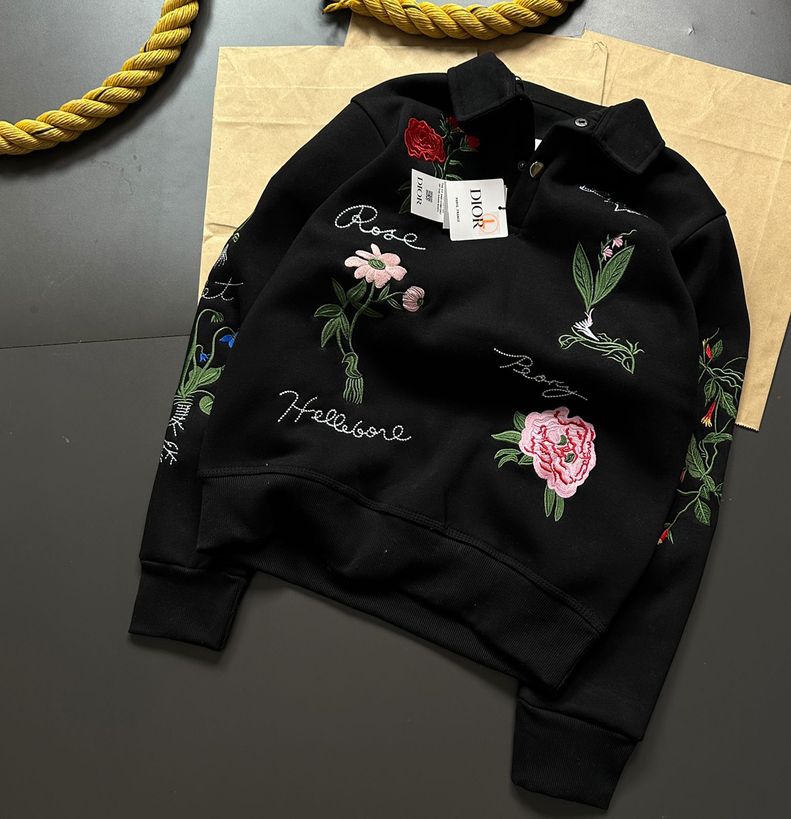 first copy dior collar sweatshirt (3) first copy dior collar sweatshirt (3)