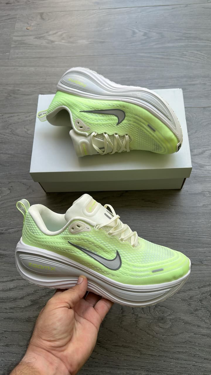 first copy nike vomero plus (7) first copy nike vomero plus (7)