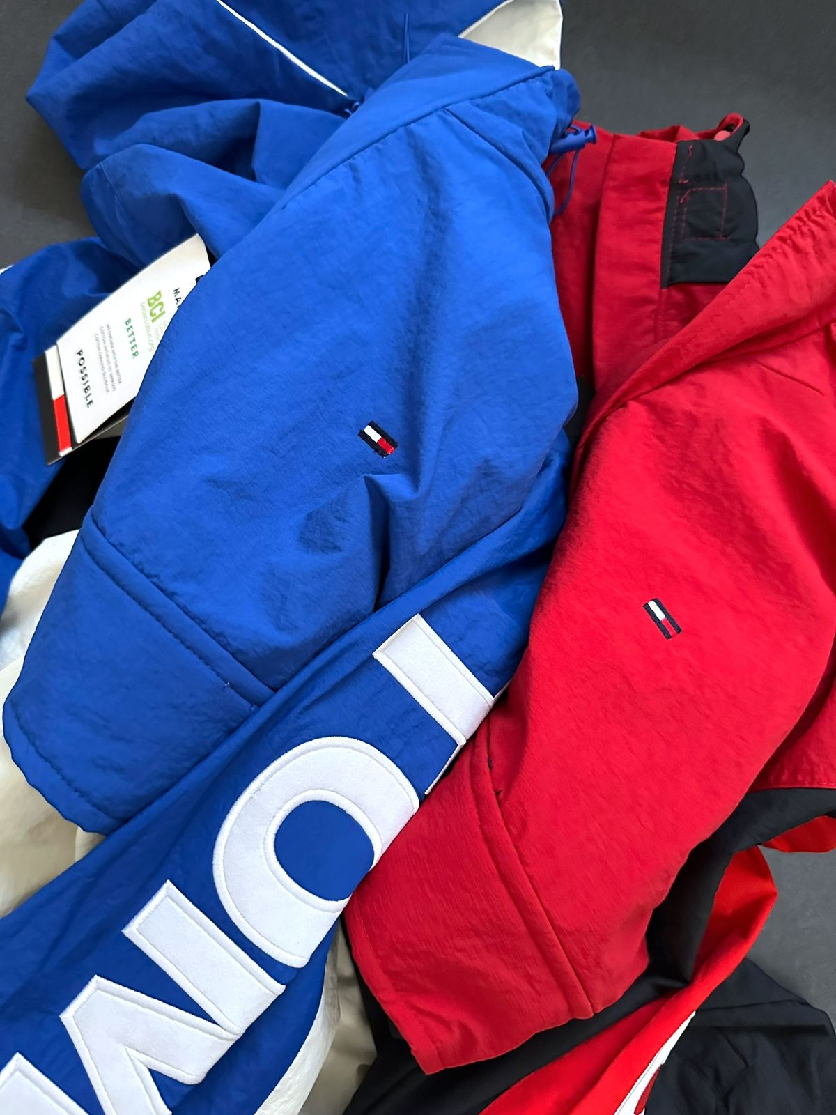 first copy tommy hilfiger high end quality imported zippers for men (2) first copy tommy hilfiger high end quality imported zippers for men (2)