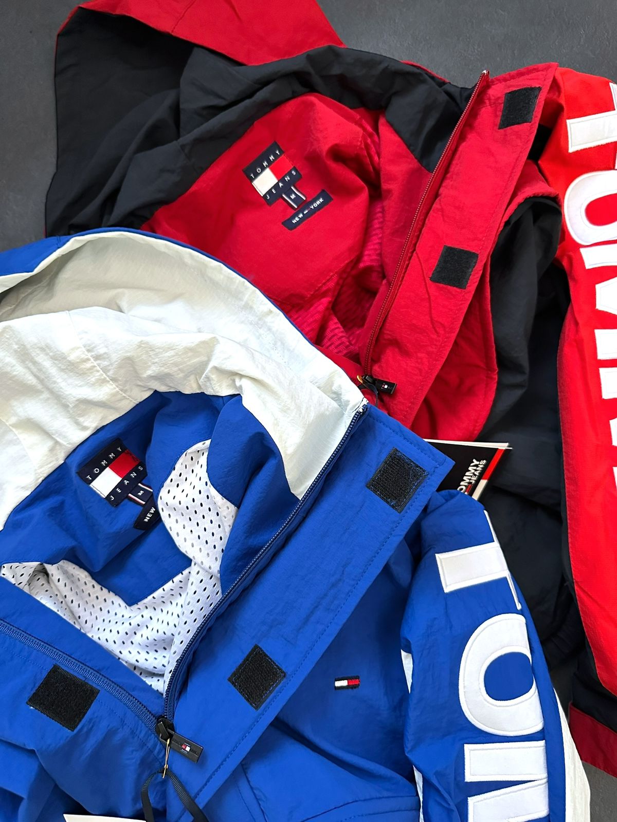 first copy tommy hilfiger high end quality imported zippers for men (7) first copy tommy hilfiger high end quality imported zippers for men (7)
