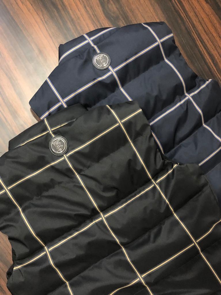 first copy burberry half sleeves puffer jacket (8) first copy burberry half sleeves puffer jacket (8)