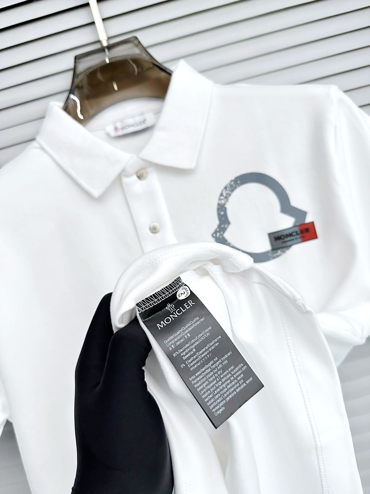 first copy moncler imported quality exclusive 2025 polo tees for men (12) first copy moncler imported quality exclusive 2025 polo tees for men (12)
